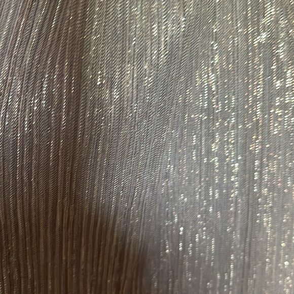 Banana Republic blouse - Picture 4 of 5